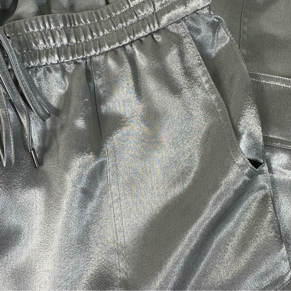 NWOT Boston Proper Silver Elastic Waist Pull-on Pants Straight leg Cargo Pockets - Picture 9 of 15